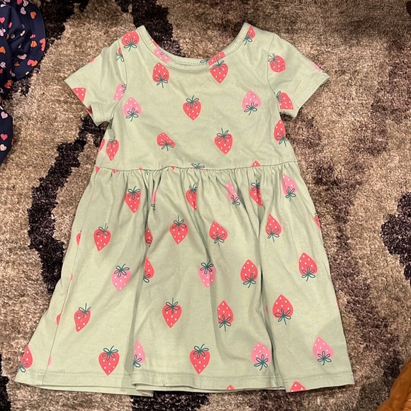 2T toddler dresses pack of 3 hearts and strawberry designs - Picture 4 of 5